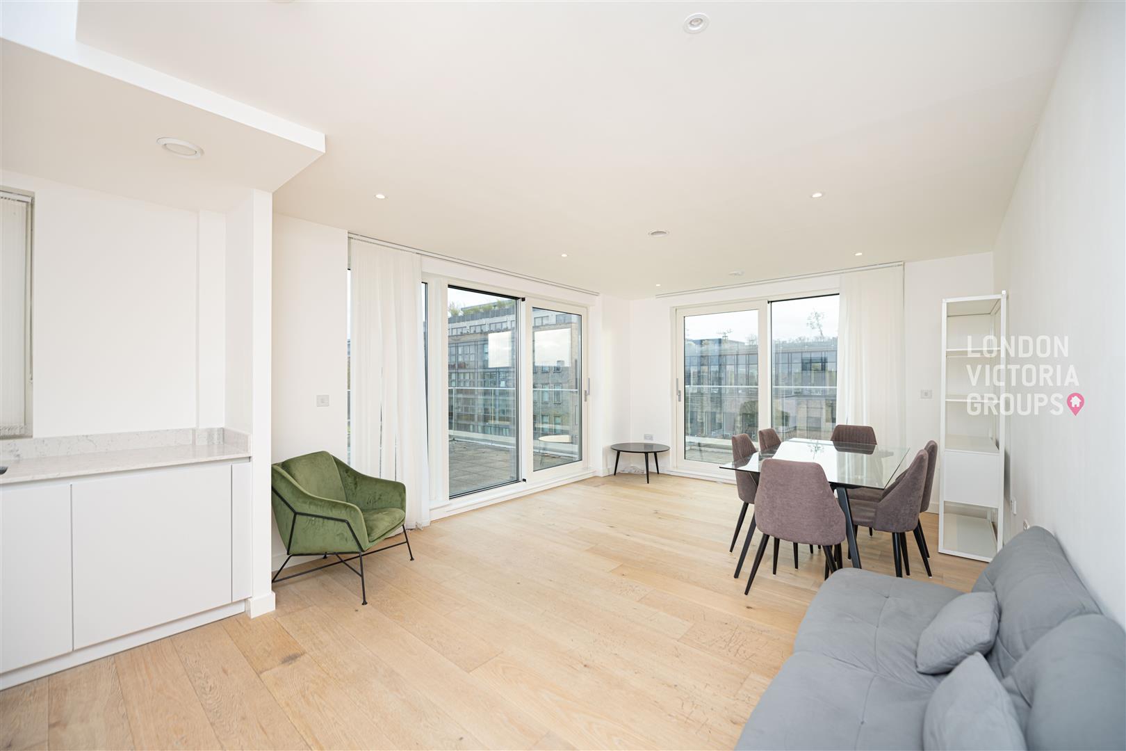 2 bed property in 146 Pentonville Road, London